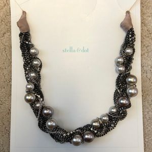 Stella & Dot Colette Necklace